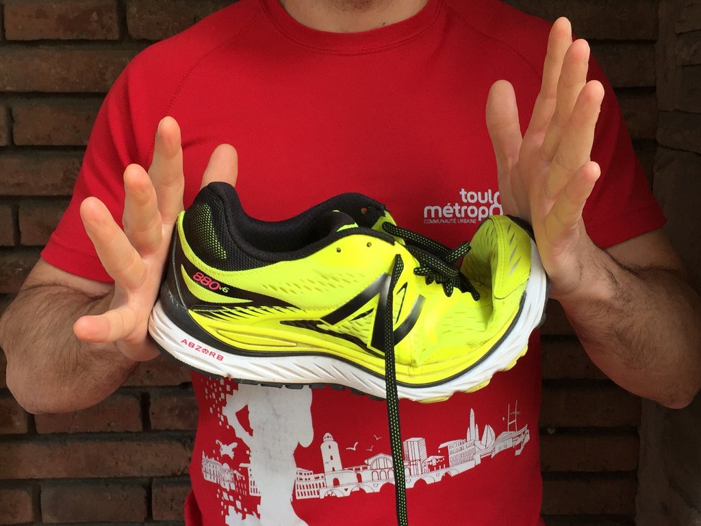 new balance mr 880