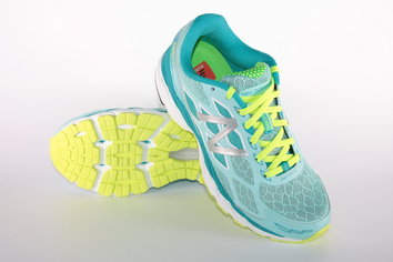 New Balance W 880v5