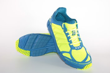 Inov-8 Road X-Treme 250 El desembarco de Inov-8 en el mundo del asfalto con estas X-Treme 250