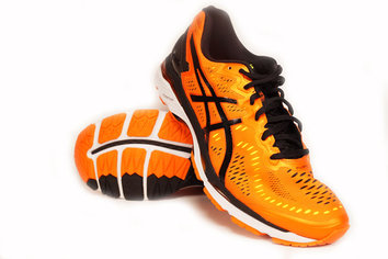 Asics Gel Kayano 23 Edición número 23 de las míticas zapatillas de la marca japonesa.