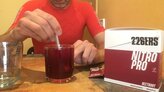 mezclando el polvo con agua