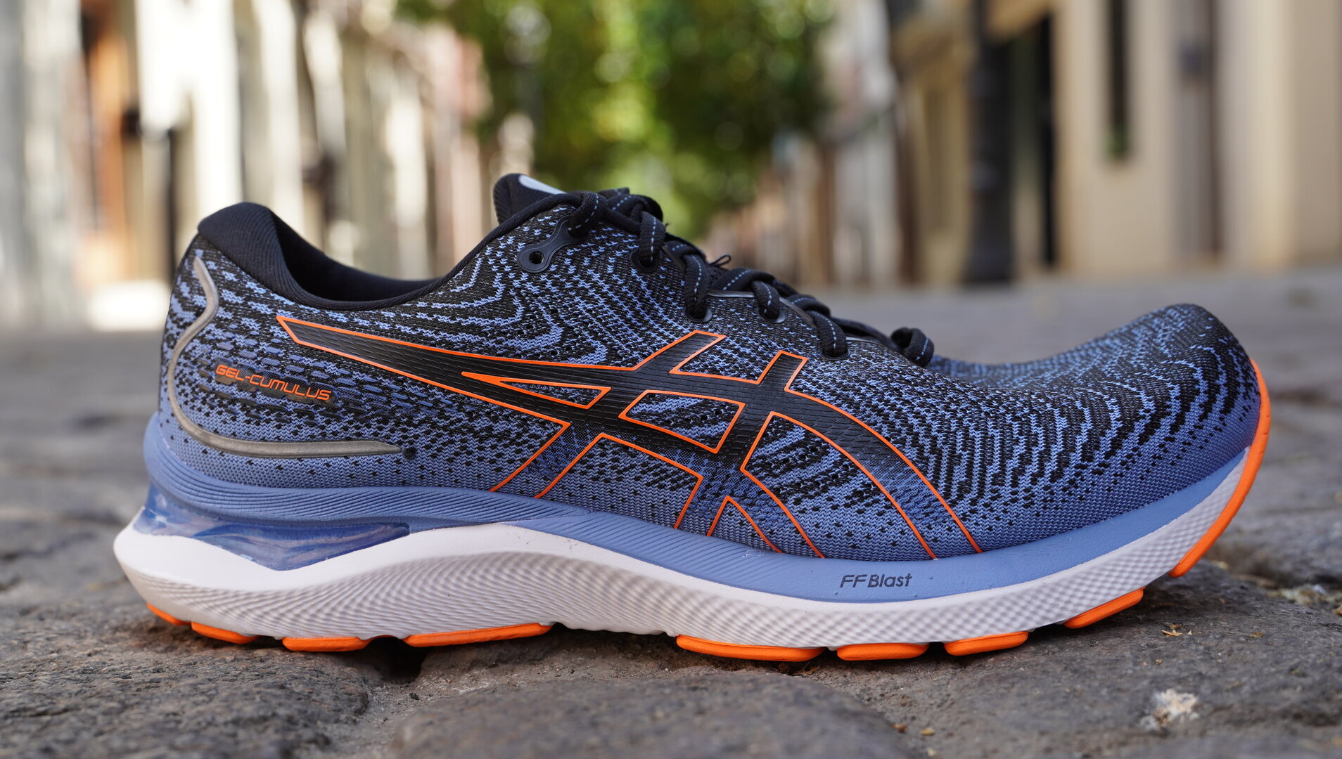 ASICS Gel Cumulus 24, análisis: review, recomendación, precio y  especificaciones