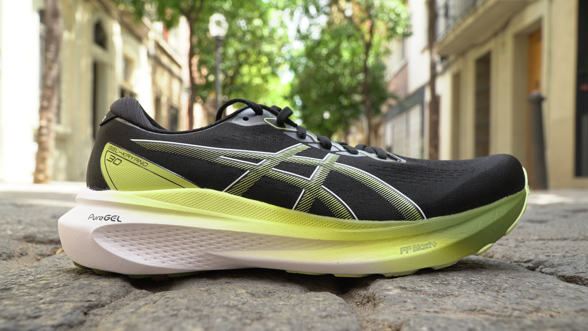 ASICS Gel Kayano 30, análisis: review, recomendación, precio y  especificaciones