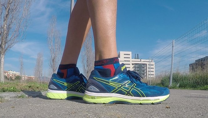 ASICS Nimbus 19, análisis: review, recomendación, y especificaciones