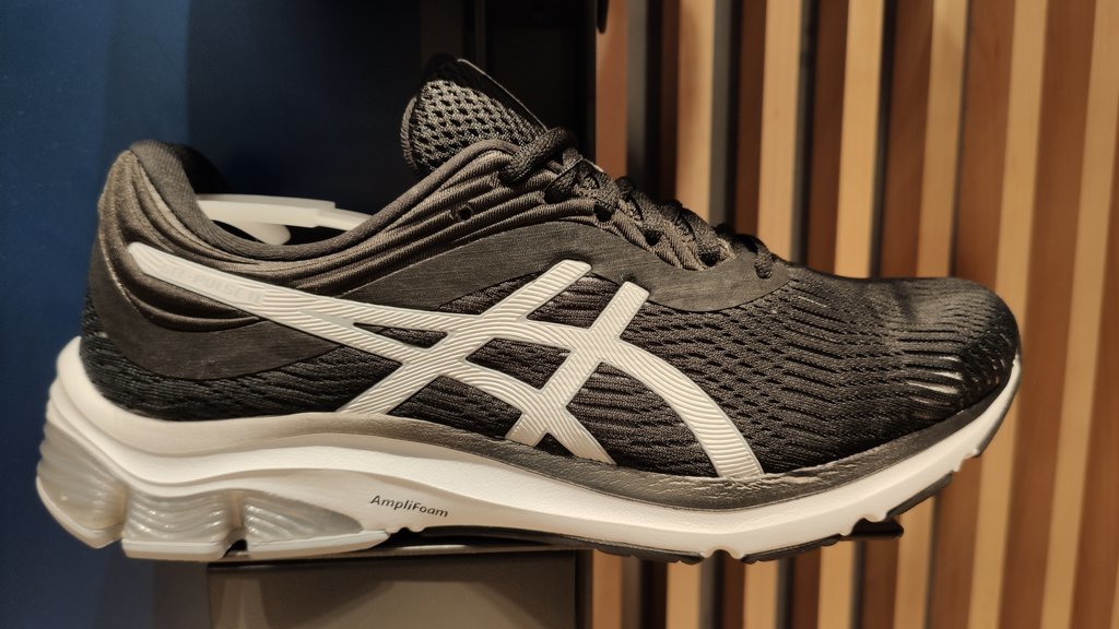amazon asics gel pulse 11