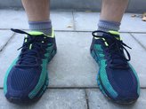 Las Asics Gel Quantum 360 una vez en los pies.