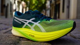 ASICS Metaspeed Edge +