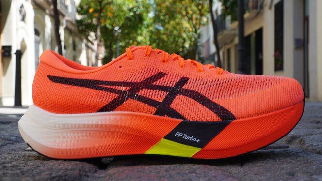 ASICS Metaspeed Edge Paris