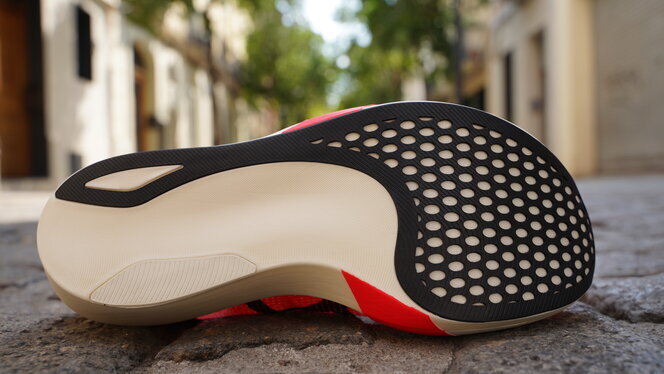 ASICS Metaspeed Edge Tokyo, análisis: review, recomendación