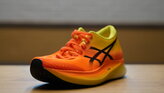 ASICS Metaspeed Edge