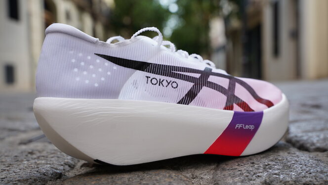 ASICS Metaspeed Ray, análisis: review, recomendación, precio y