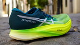 ASICS Metaspeed Sky +