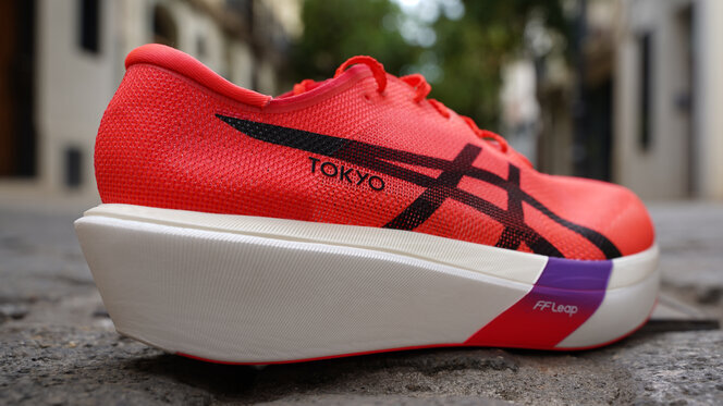 ASICS Metaspeed Sky Tokyo, análisis: review, recomendación, precio