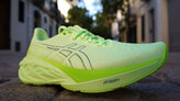 ASICS Novablast 4