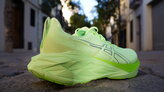 ASICS Novablast 4