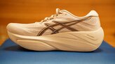 ASICS Slowcush