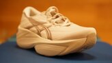 ASICS Slowcush