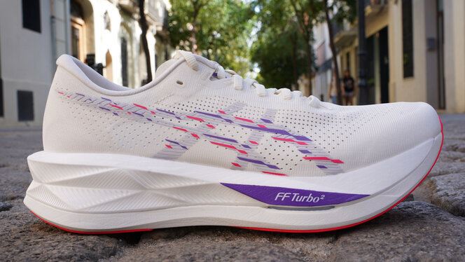 ASICS Sonicblast