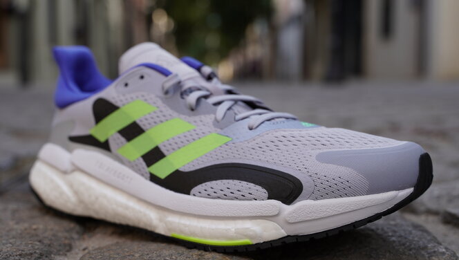 exterior Enciclopedia Aparador Adidas SolarBoost 3, análisis: review, recomendación, precio y  especificaciones