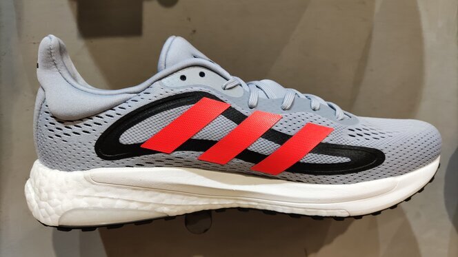 Adidas SolarGlide 4