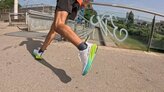 Zapatilla ligera para entrenar a diario