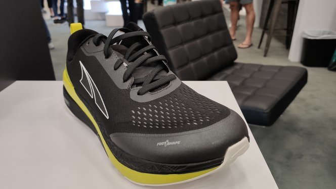 altra paradigm 5 men's stores