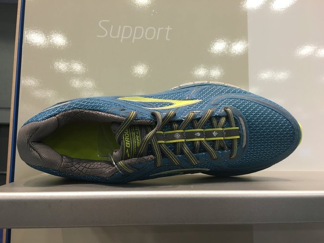 Brooks adrenaline deals asr 13 gold