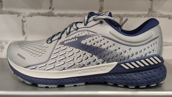 Brooks Adrenaline GTS 21  Características y Opiniones