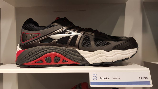 Brooks Beast 14