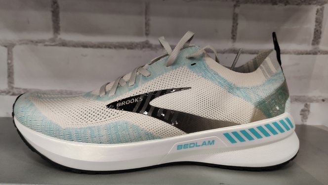 Tenis Bedlam 3 Brooks Hombre