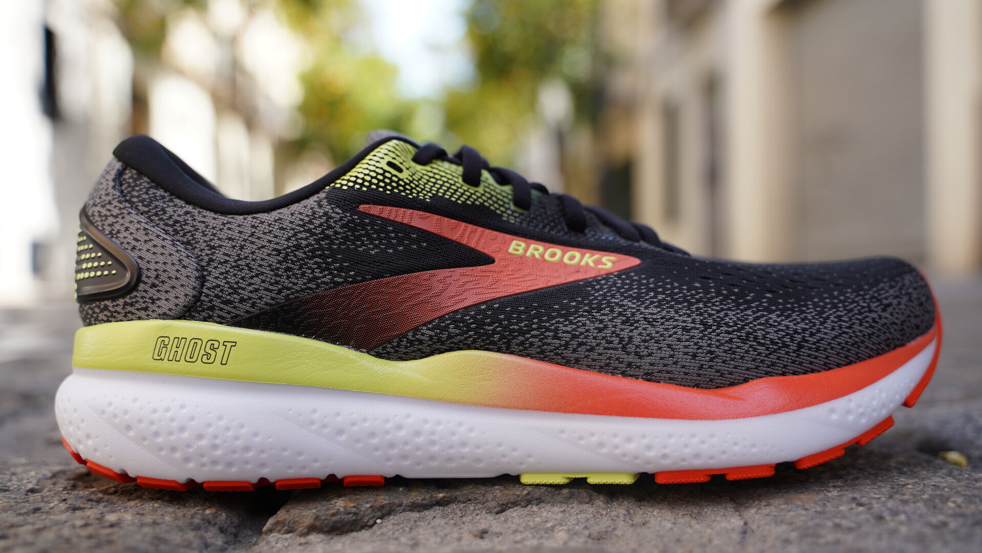 Brooks Ghost 16 VS Mizuno Wave Rider 27 ROADRUNNINGReview