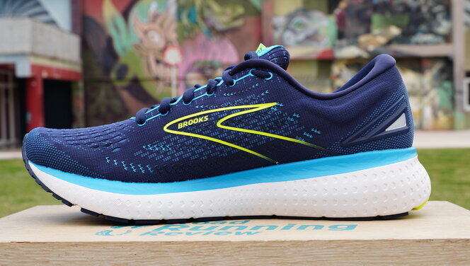 Brooks Glycerin 19, análisis: review, recomendación, precio y  especificaciones