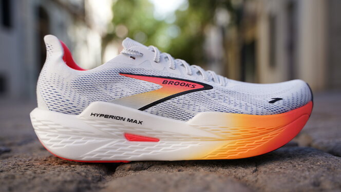 Brooks Hyperion Max 2