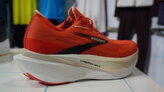 Brooks Hyperion Max 4