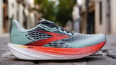 Brooks Hyperion Max