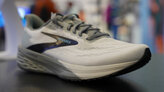 Brooks Launch 11