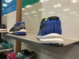 Brooks Launch 3