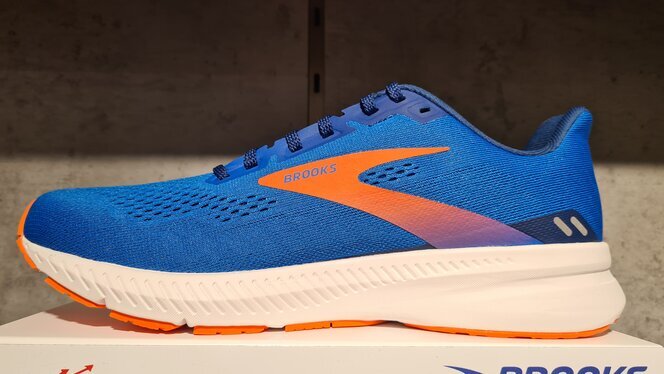 Brooks Launch 8, análisis: review, recomendación, precio y especificaciones