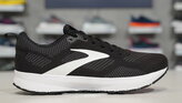 Brooks Revel 5