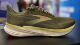Brooks Revel 8