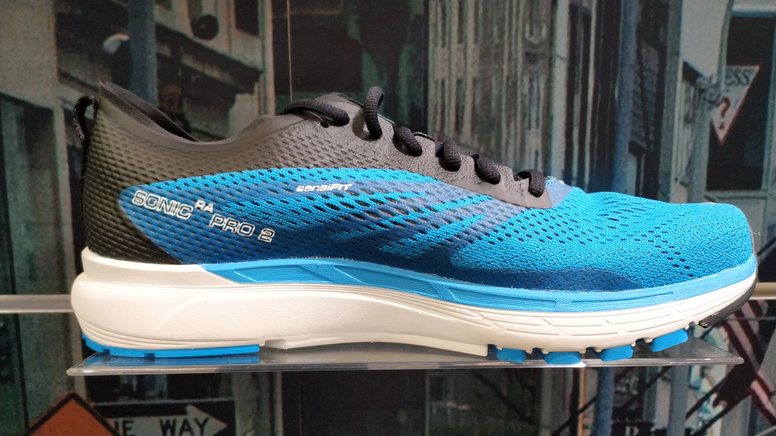 Salomon Sonic RA Max