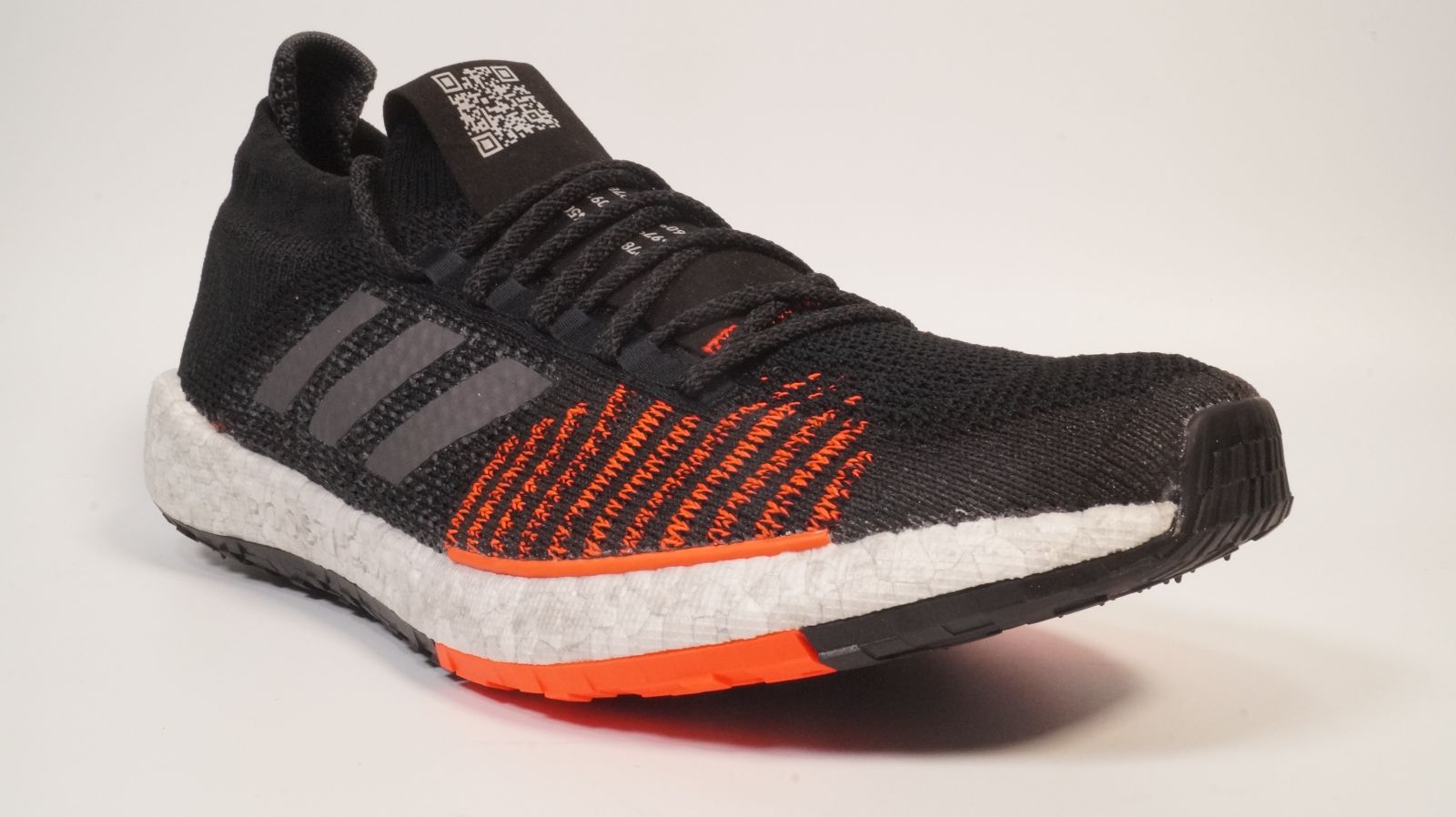 Ultimo modelo store de adidas 2019
