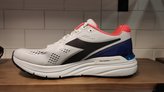 Diadora Mythos Blushield Hip 5