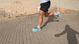 Se necesitan piernas para llevar a esta zapatilla Hoka