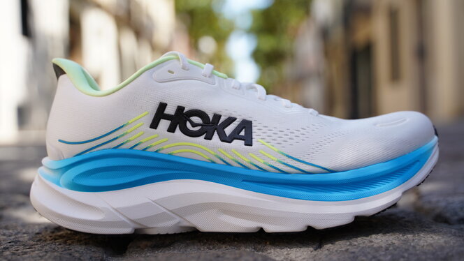 Hoka Clifton 11