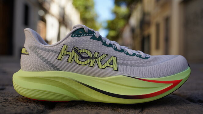 >Hoka Mach 7
