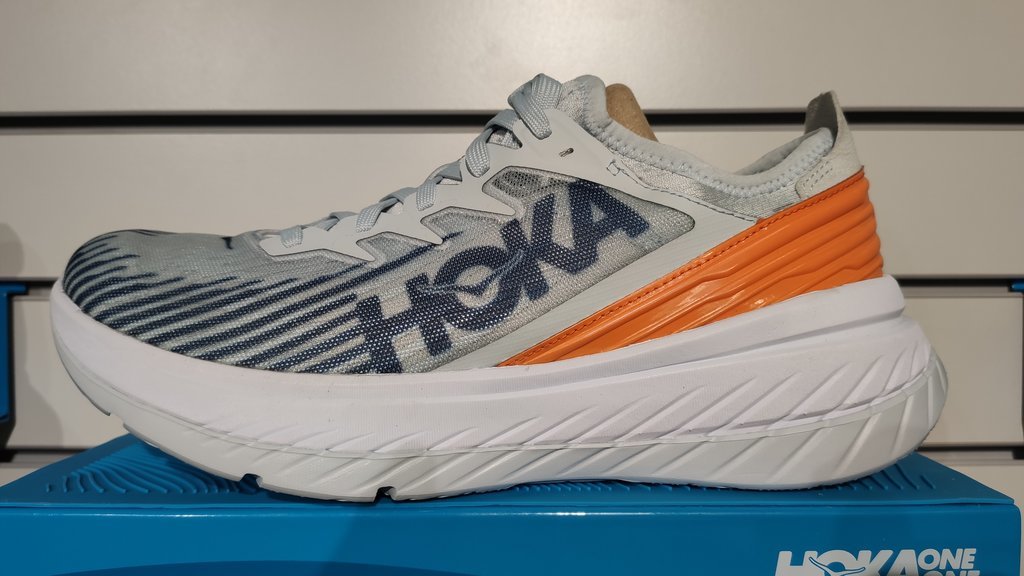 hoka carbon x one one