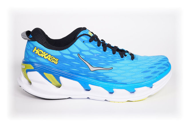 >Hoka Vanquish 2