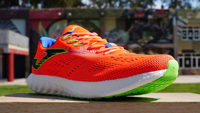 Joma R 4000, análisis: review, recomendación, precio y especificaciones