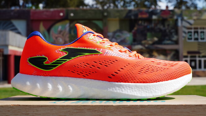 Joma R 4000